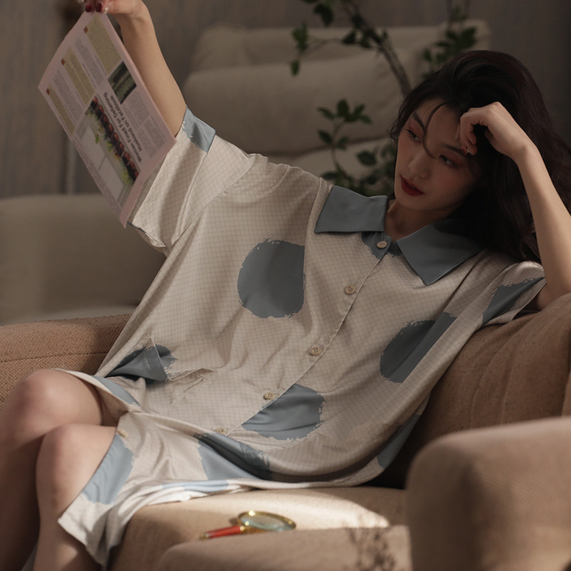 Lưới đỏ rung còn sống.