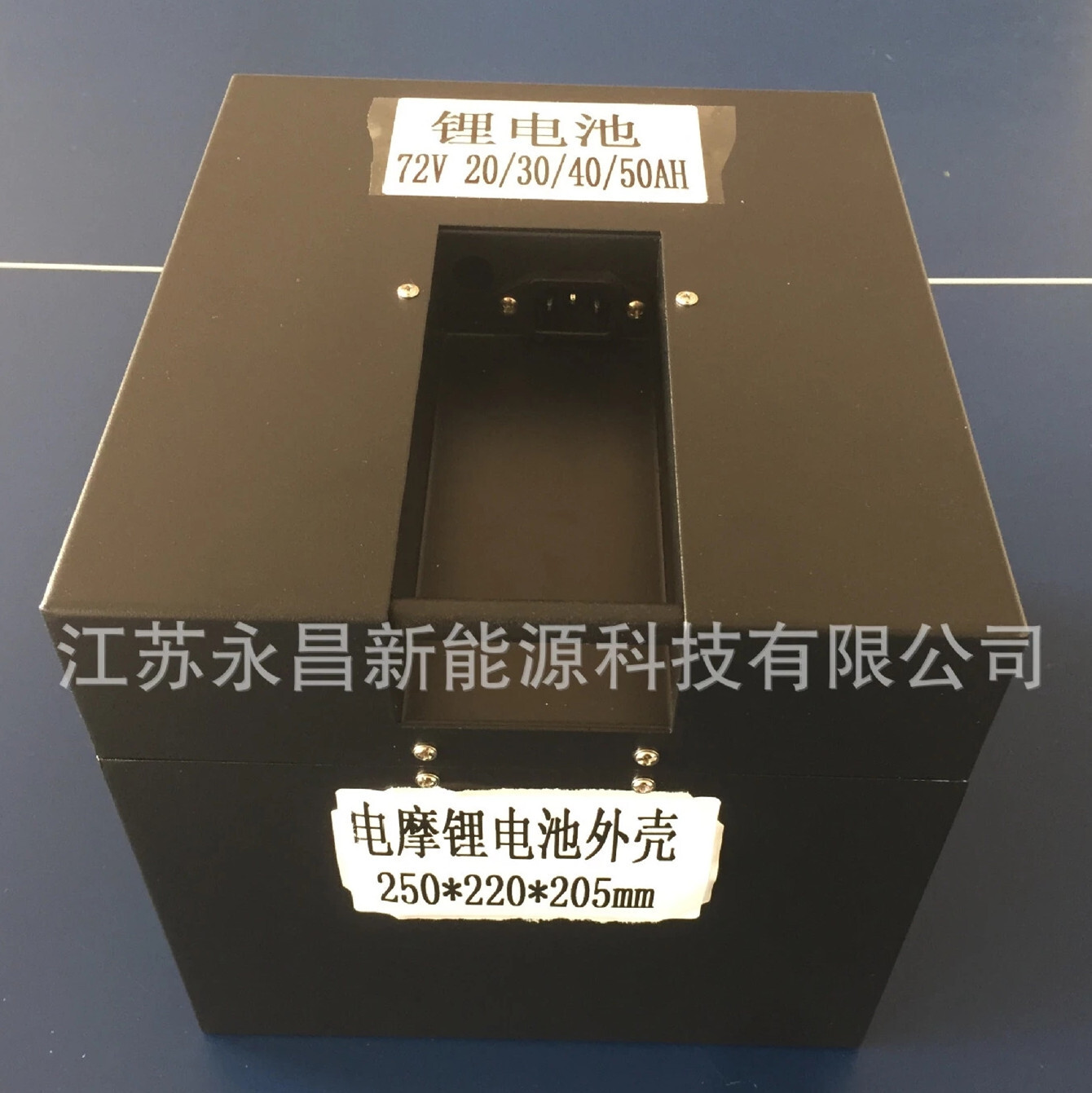 Production of the AI robot lithium battery 72V50Ah with high multiplier discharge for surfboard board AGV etc.