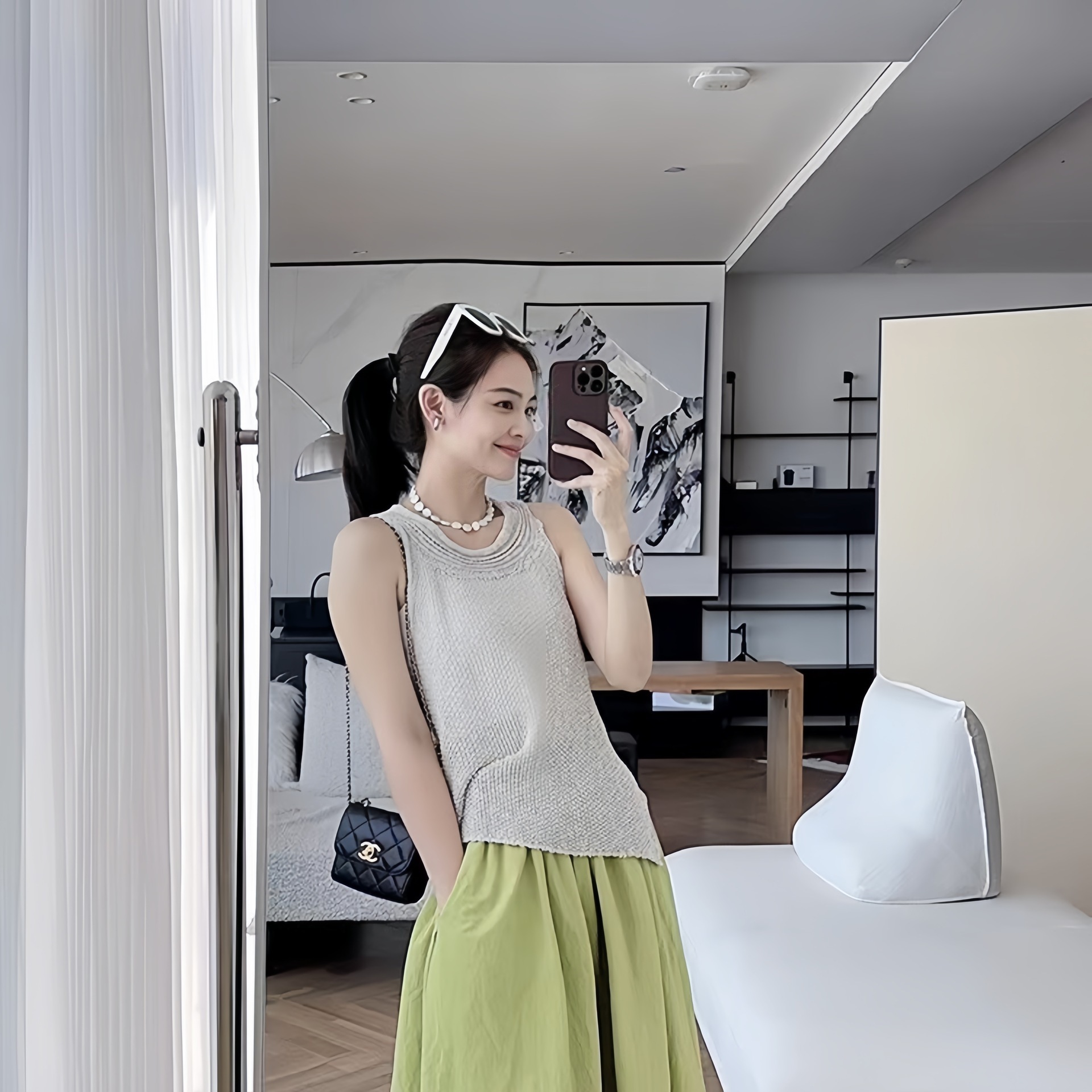 Áo len Pháp mới, gái áo vest trống, thiết kế yến mạch mùa hè, áo ngắn.