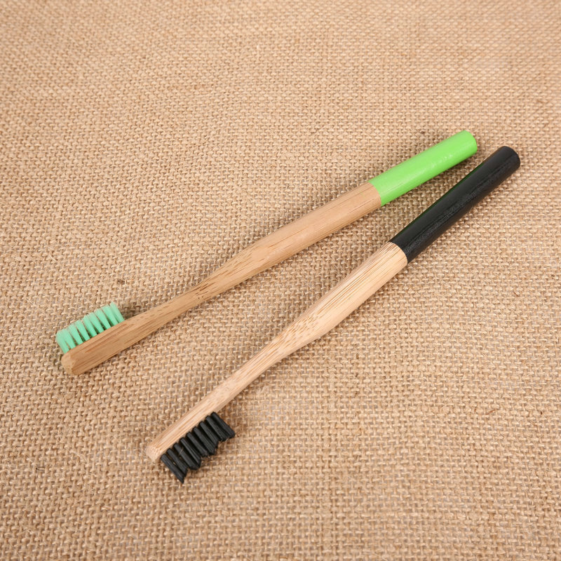 The factory supplies bamboo brushes and round handles.