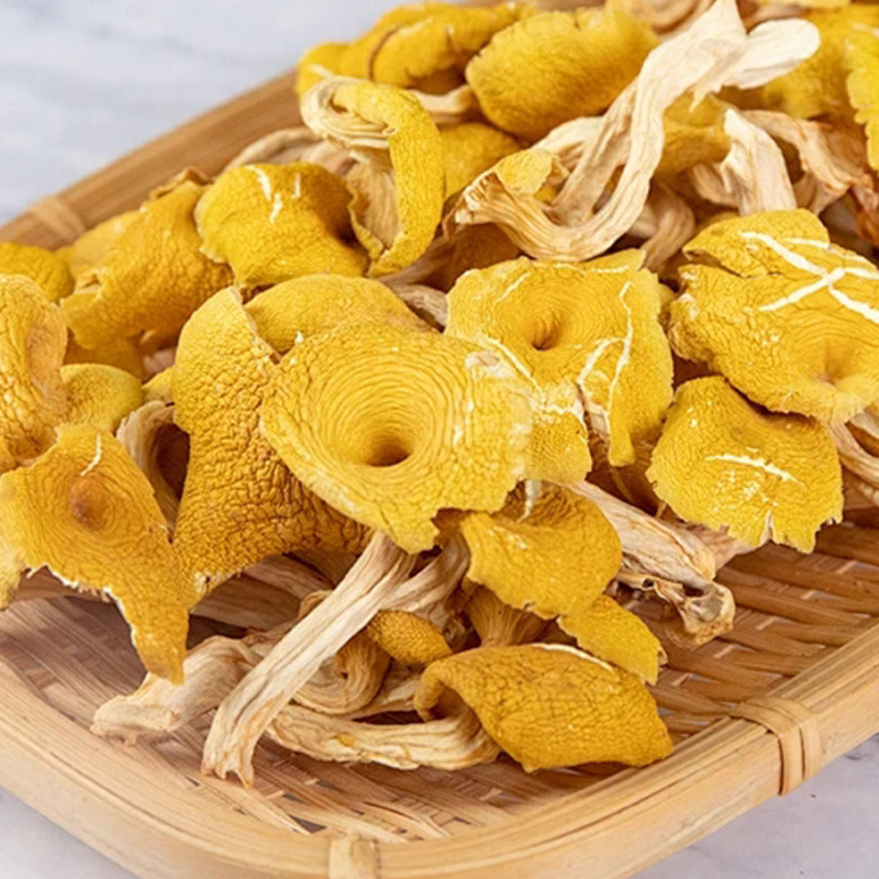 Dịch bởi Vũ Hạnh, Mai Linh, Nga, Huy Tô, Yuki, Ann, Phương Cây nấm vàng thơm khô hương Yunantin purcot.