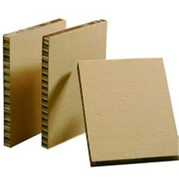 The Xinxin material factory in Shaanxiang is a direct distribution of varnish composite cardboard, beehive cardboard for light advertising material