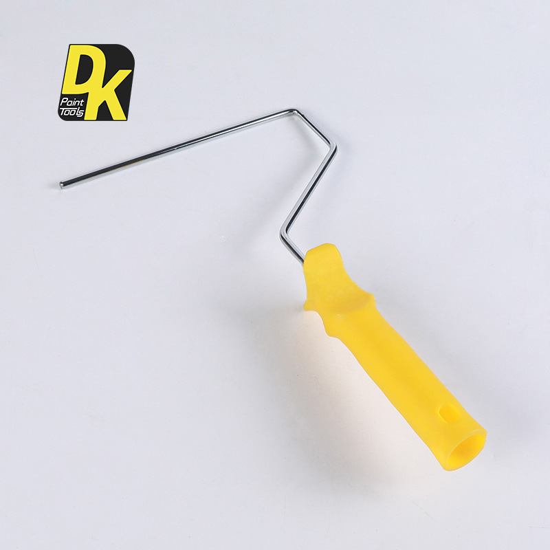 The manufacturer's wholesale paint roller brushes a yellow frame axis and a chromium thumb paint brushes handles.