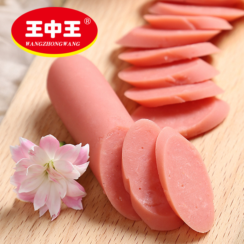 Đồ ăn của nhà Thanh, 90 gram bánh mì Diiquiri, xúc xích xúc xích xúc xích, và cả một hộp thịt xông khói.