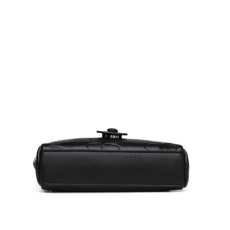The middle-aged mother's bag girl's 2024 new one-shoulder slashy bag for the elderly's big, clean backpack.