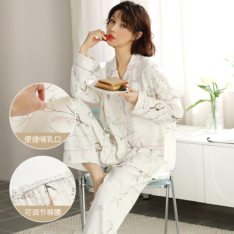 Quả bom đỏ cho những phụ nữ đang cho bú sữa mẹ trong mùa xuân và mùa thu sau khi họ giao áo sơ mi