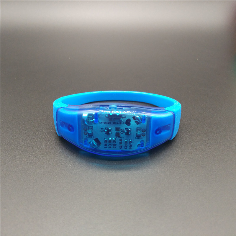 Vòng tay sáng, kiểm soát giọng nói, đèn LED 7 vòng tay rạng rỡ, đồ dùng hòa nhạc.