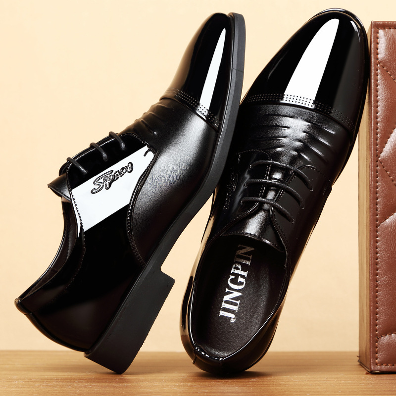 Shoeman Business is putting up the classic English-style wedding shoes inside the Korean black tip.