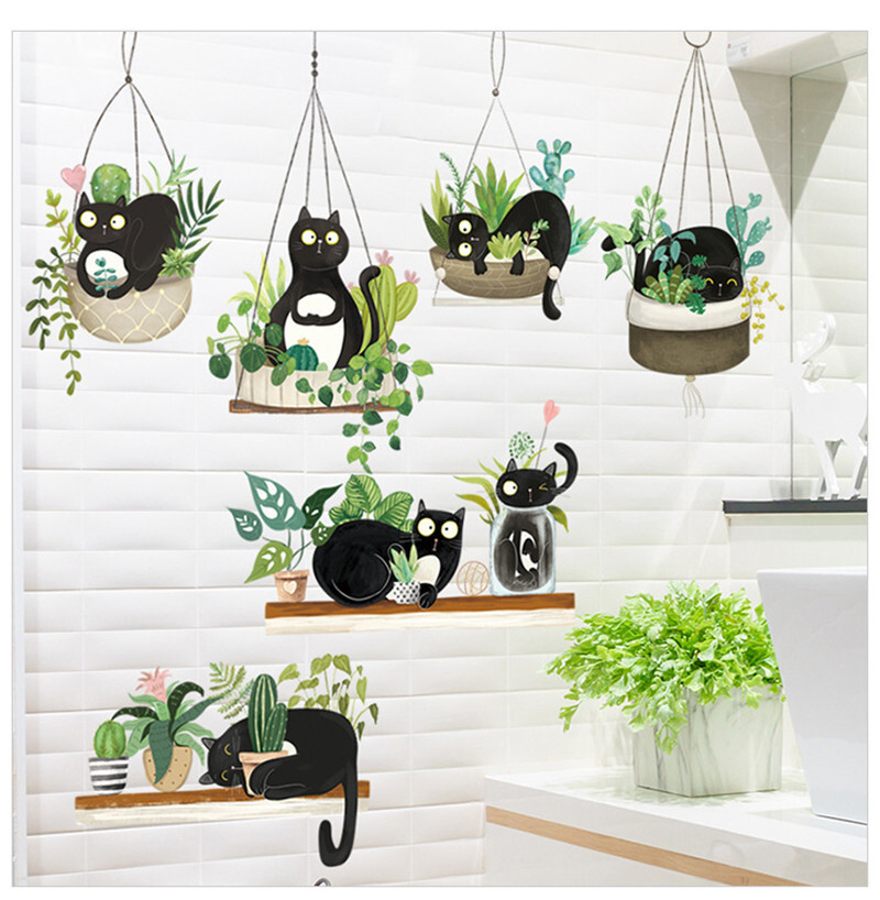 Một miếng dán tường trên tường phòng khách của trẻ em trong cửa hàng bồn tắm màu xanh đậm.