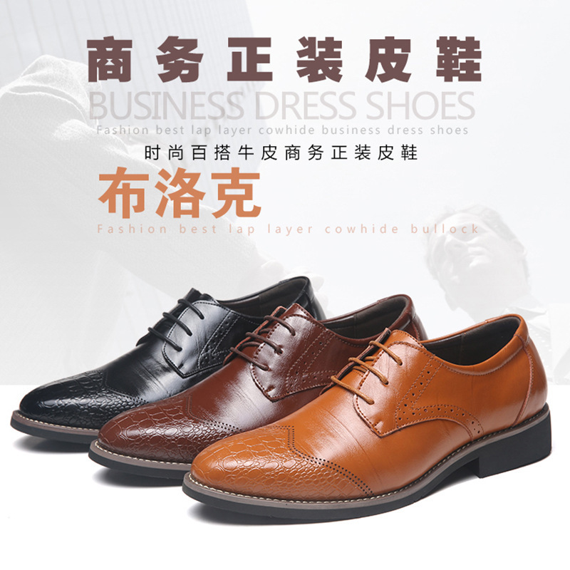 In the spring, a man's shoesman's leather business is in the air with an Oxford shoesman's shoes.
