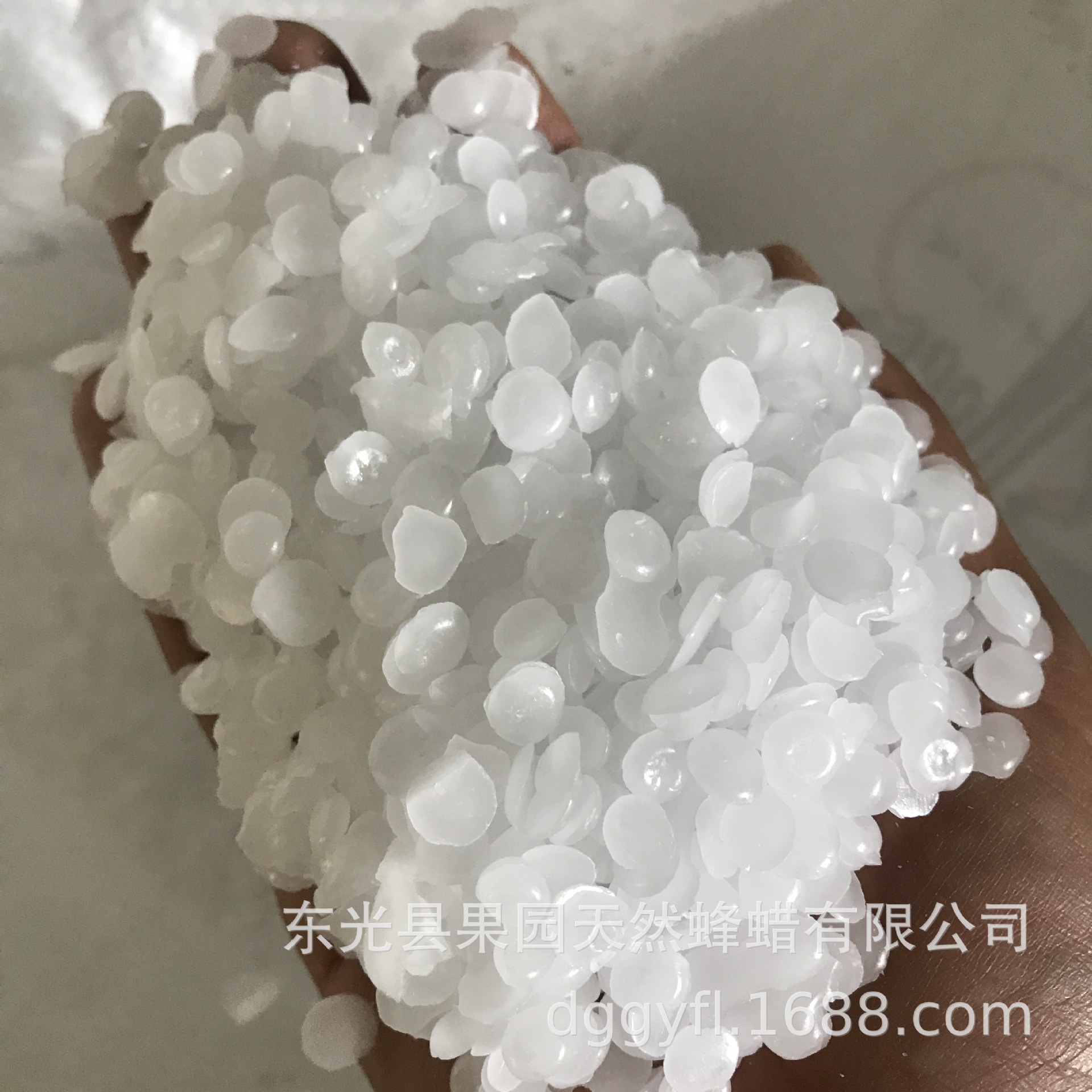 Wholesale sale of fully refined paraffins Particle paraffins 60#