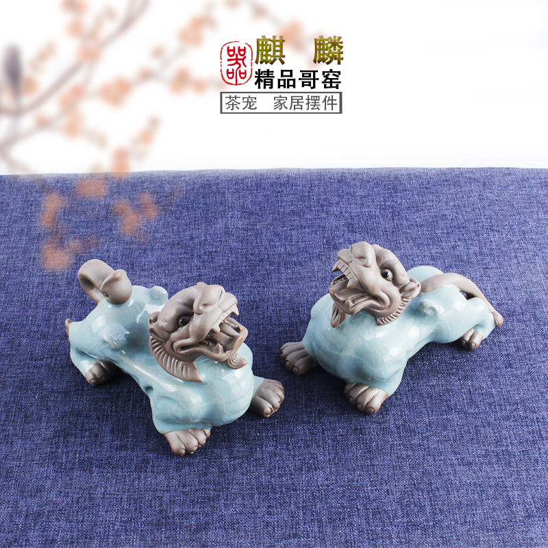 Những con cò sứ Trung Quốc dễ thương.