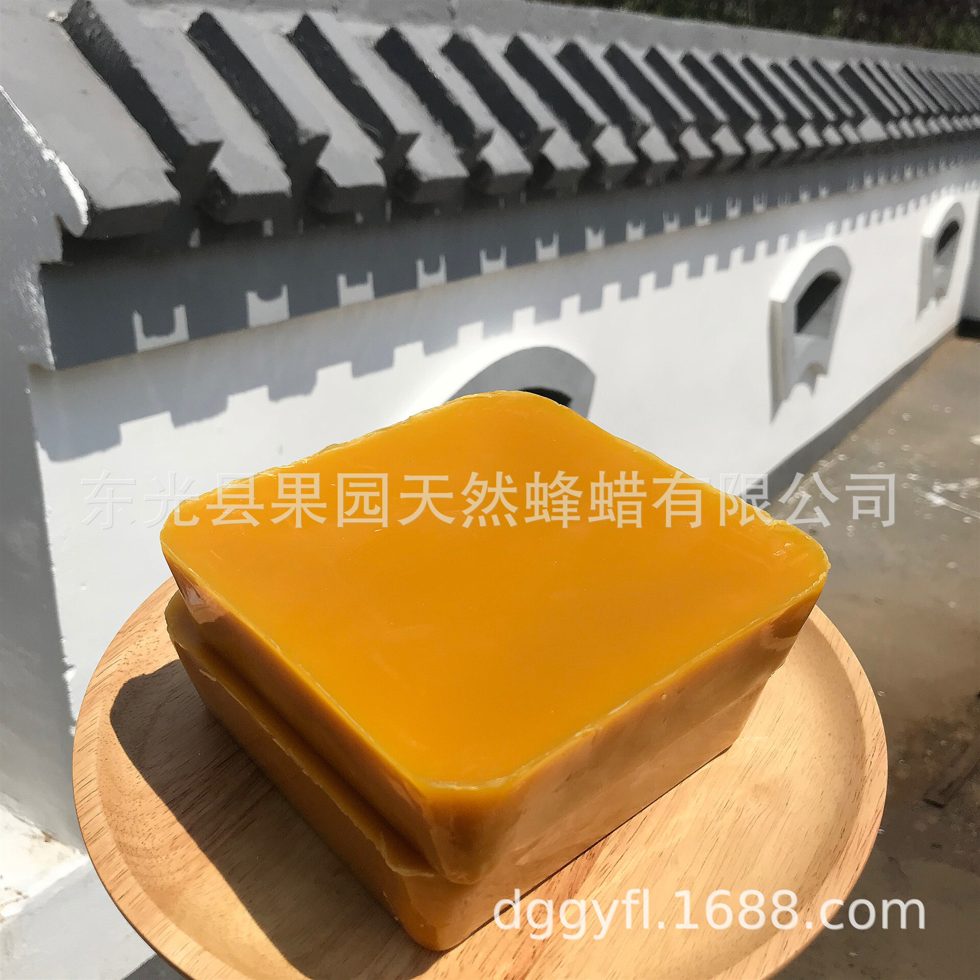 Yellow wax for redwood furniture, solar-grade industrial wax, yellow wax, granular synthetic wax factory