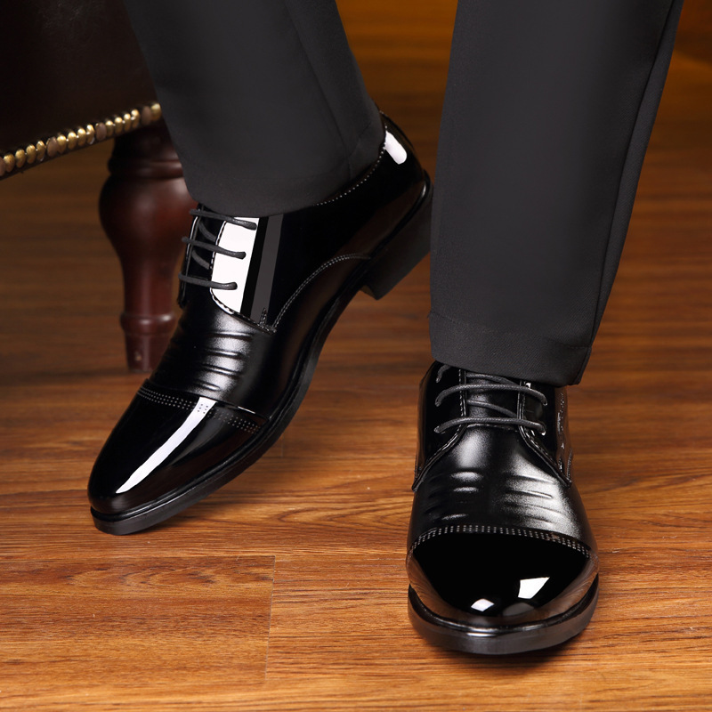 2020 male shoes. New shoes. New shoes.