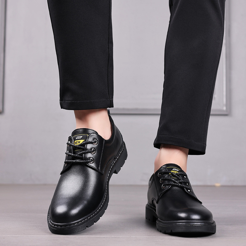 A hairdresser's distribution of new shoes for a man with real shoes for a man with Korean shoes.