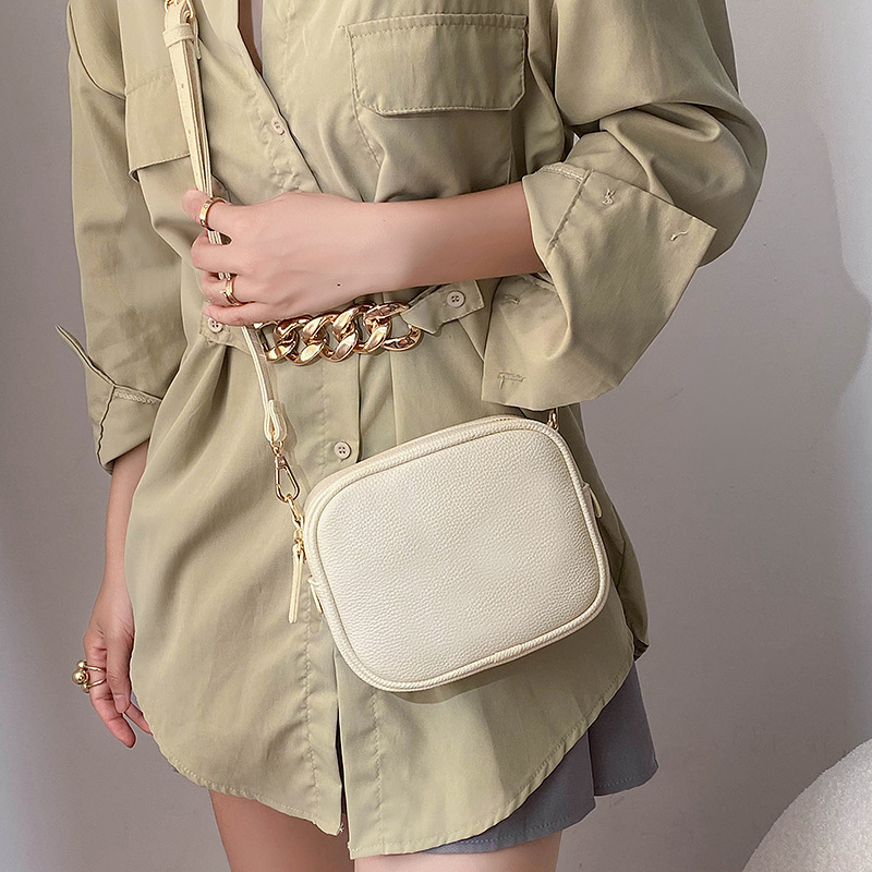 The new one, the one-shoulder bag, the 2023-knocker bag, and the cross-border foreign trade bag, Ms. PU.