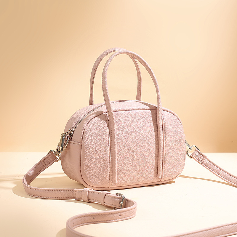 The new 2023 Fashion Handy Girl Cross-border Foreign Trade Bags One-System Bags