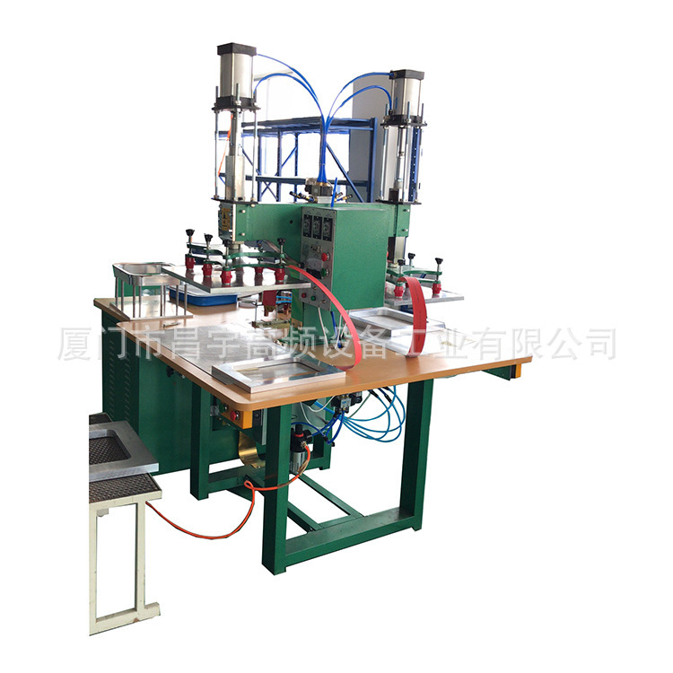 The plant sells high-frequency plastic smelting machines, high-frequency heat-coated TPU cold packs, gas pressure, double head, 8KW.