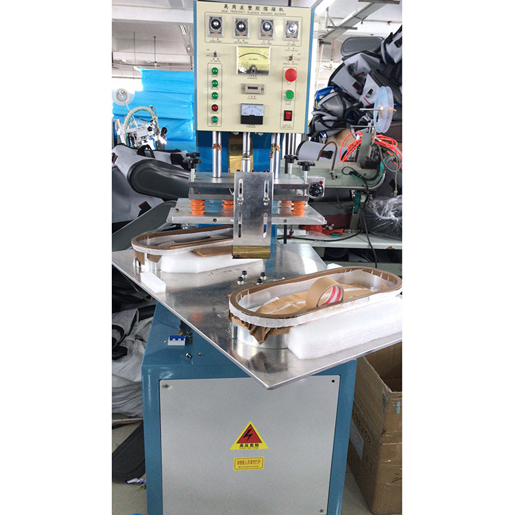 The factory sells 10 KW wears, a HF, a placard, a LOGO, a turnboard operation.