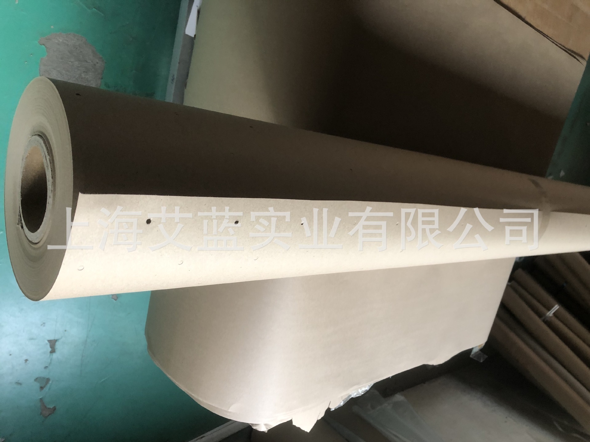 The spot is 1.6 m90 g per hole paper machine CAM substrate paper