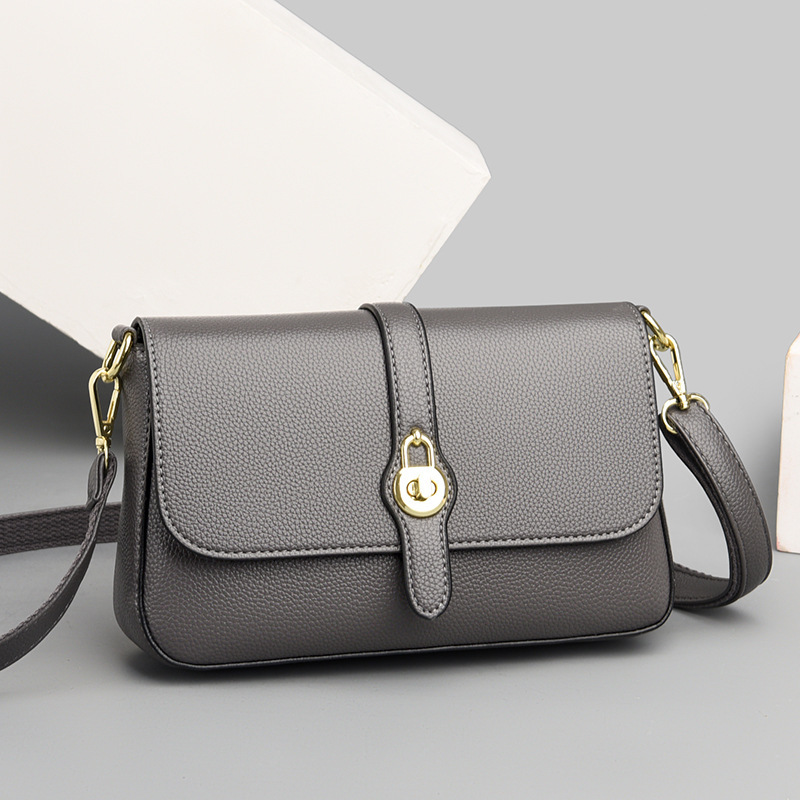 2022 new girls' bag in the autumn and winter.