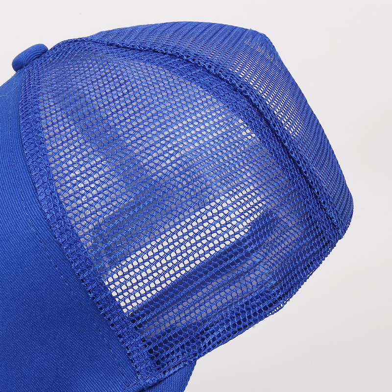 Pure mesh baseball caps. Summer sun-fishing hats. New cotton-covered duck tongue caps.