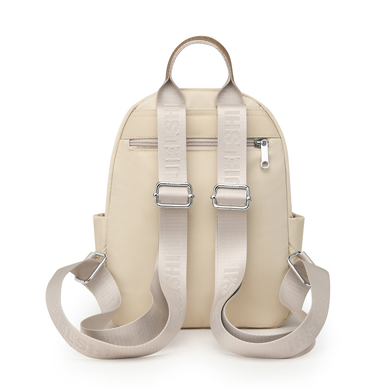 The new lady double-shouldered the flow-proof nylon-packed, high-capacity commuting trip for students' bags.