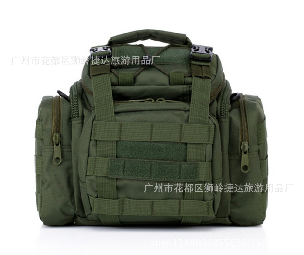 Molle 's one-shoulder-backed 다목적 레크리에이션 스포츠 모터 troupe.