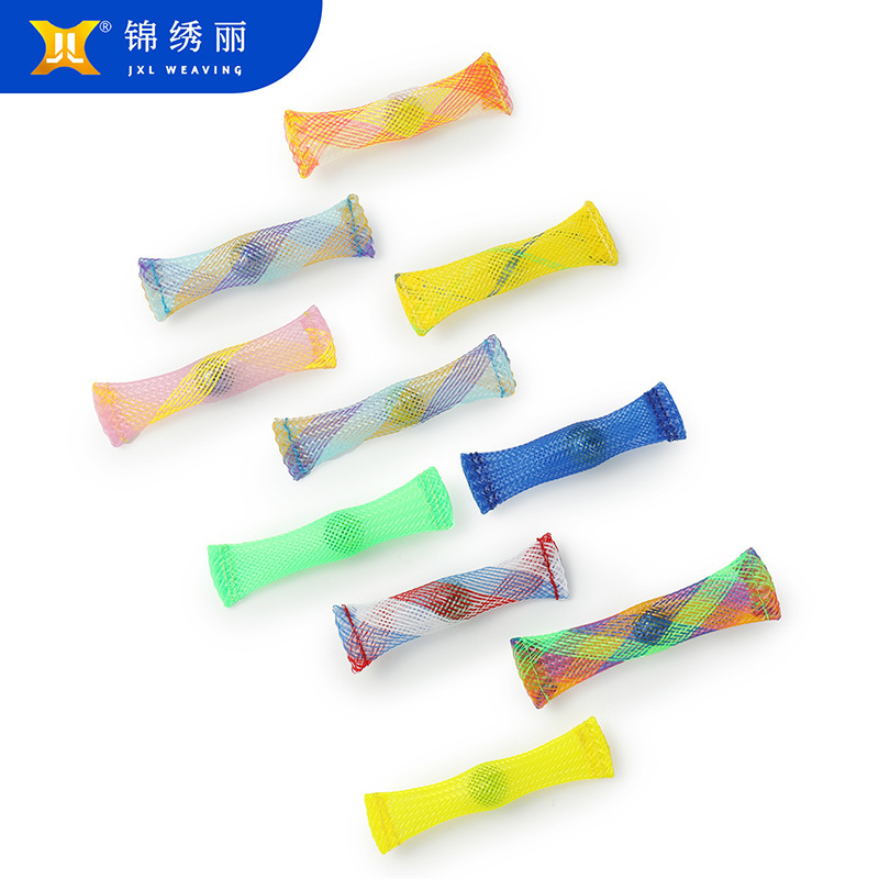 The plant customises the pelt-repressive ejection toy-weaving tube, cross-border Amazon tiktoktok batch.