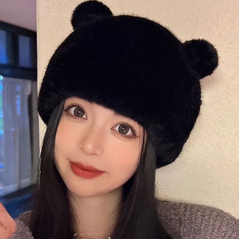 Cutie bear ears, new velvet caps. Men and women, warmer and warmer in winter.