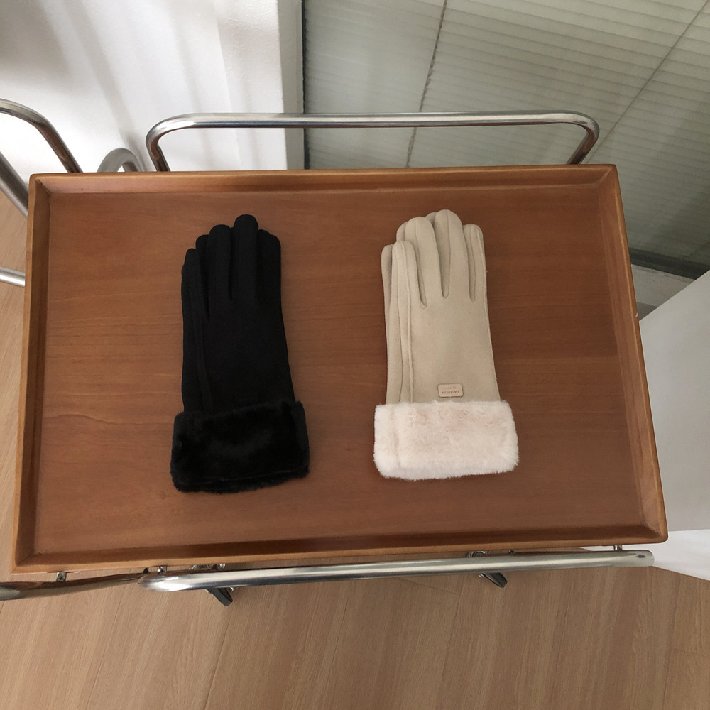 2023 new warm gloves for the winter, soft and velvet.