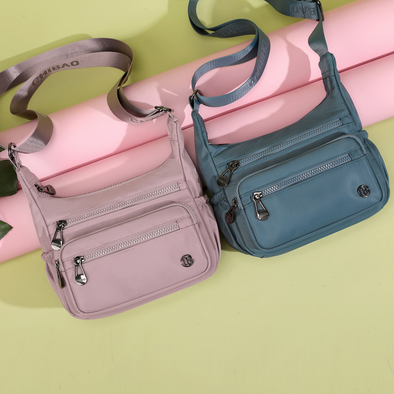 A new 2024 in the summer, light Nilombo, full-size moms with one-shoulder bags.