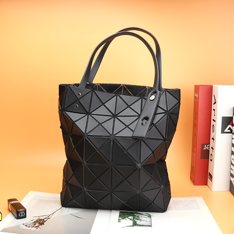 2022 new big box box, geometry bag, large-capacity handbag, Ms. Slim, single-shoulder bag.