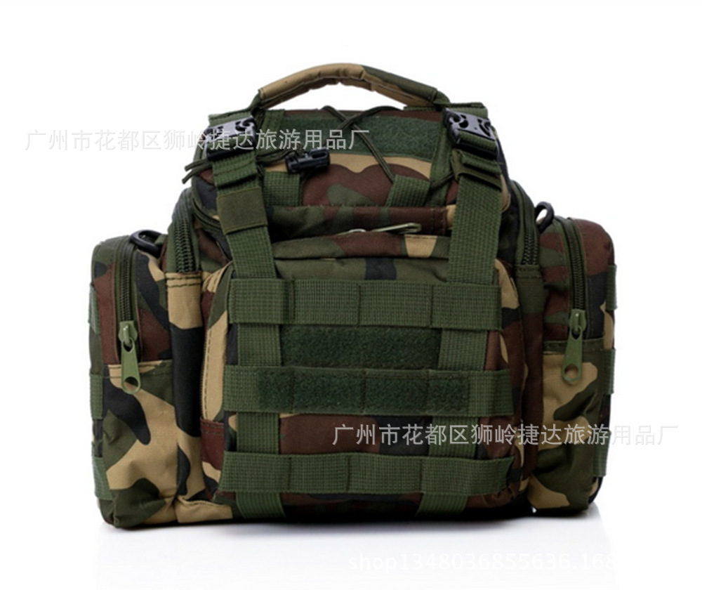 Molle 's one-shoulder-backed 다목적 레크리에이션 스포츠 모터 troupe.