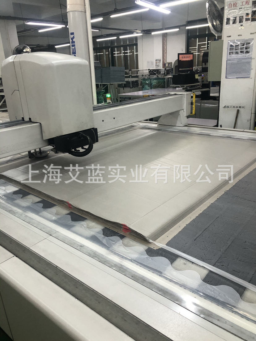 The spot is 1.6 m90 g per hole paper machine CAM substrate paper