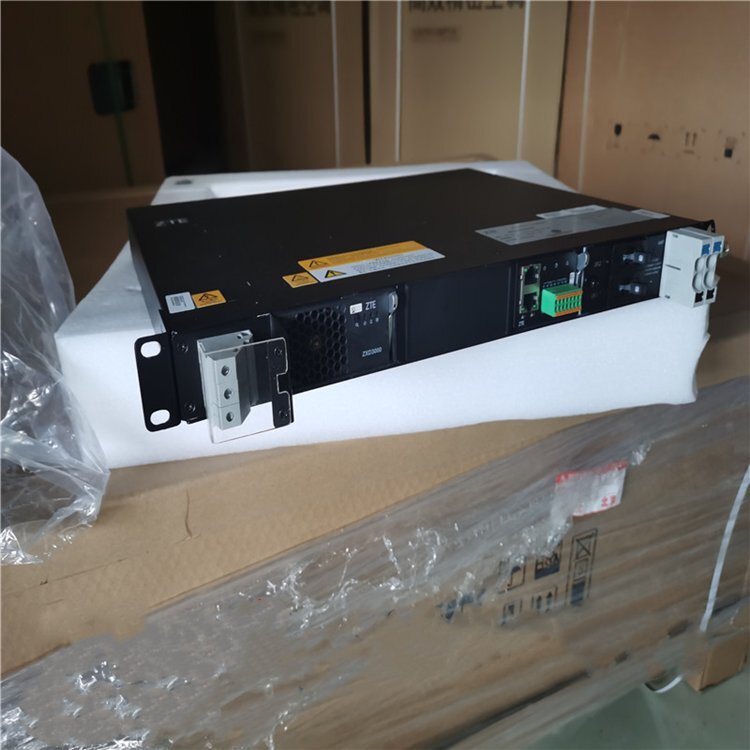 ZXDU68 B101 V6.0 nguồn điện nhúng 48V100A Công cụ chuyển đổi HF