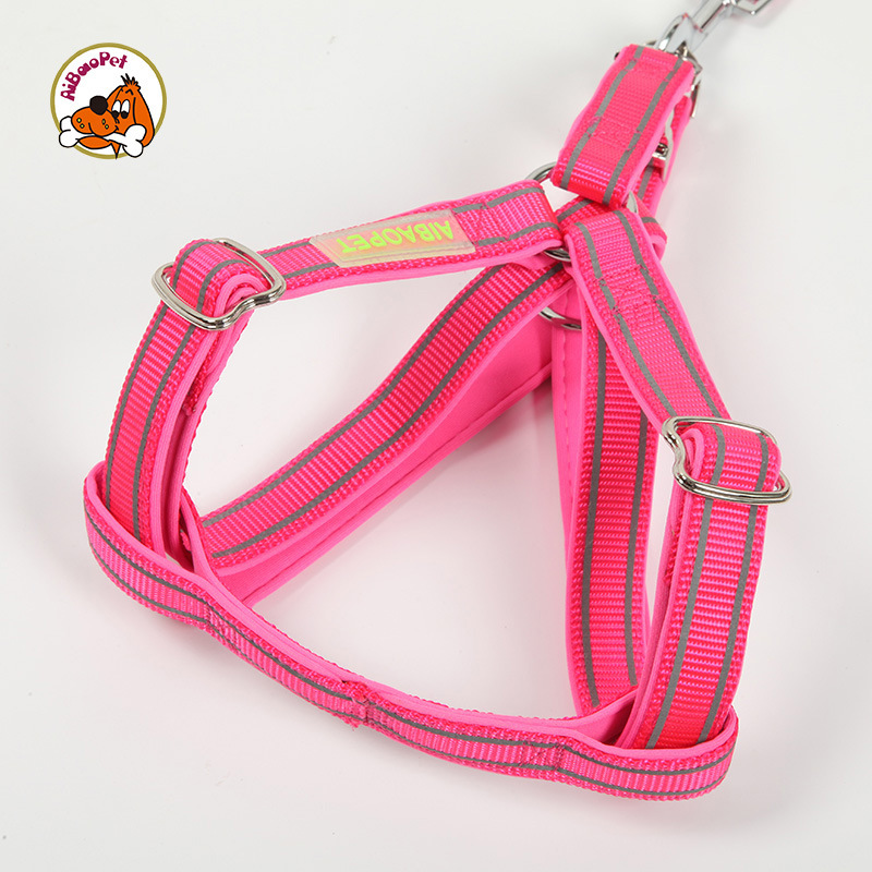 Bạn có thể điều chỉnh các nylon nhỏ trên các bản tin đa màu.