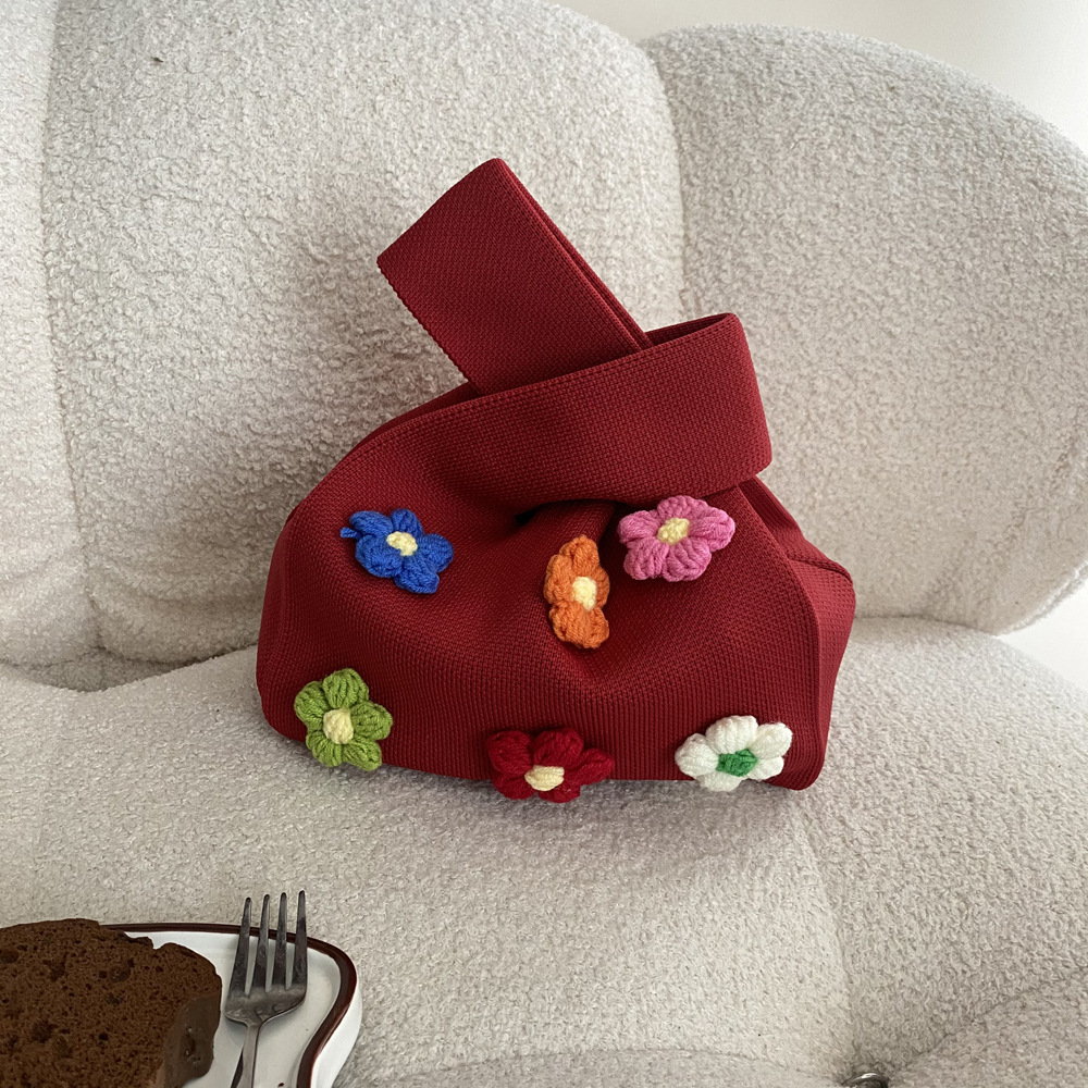 Japanese-Handian hand-to-hand knitting bag full of hand-to-hand gift bags with students carrying Tot bag girls