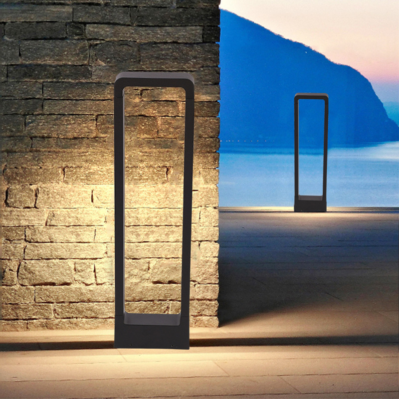 An outdoor styling of the modern-day COB garden garden lamp, the Akli lawn lamp.