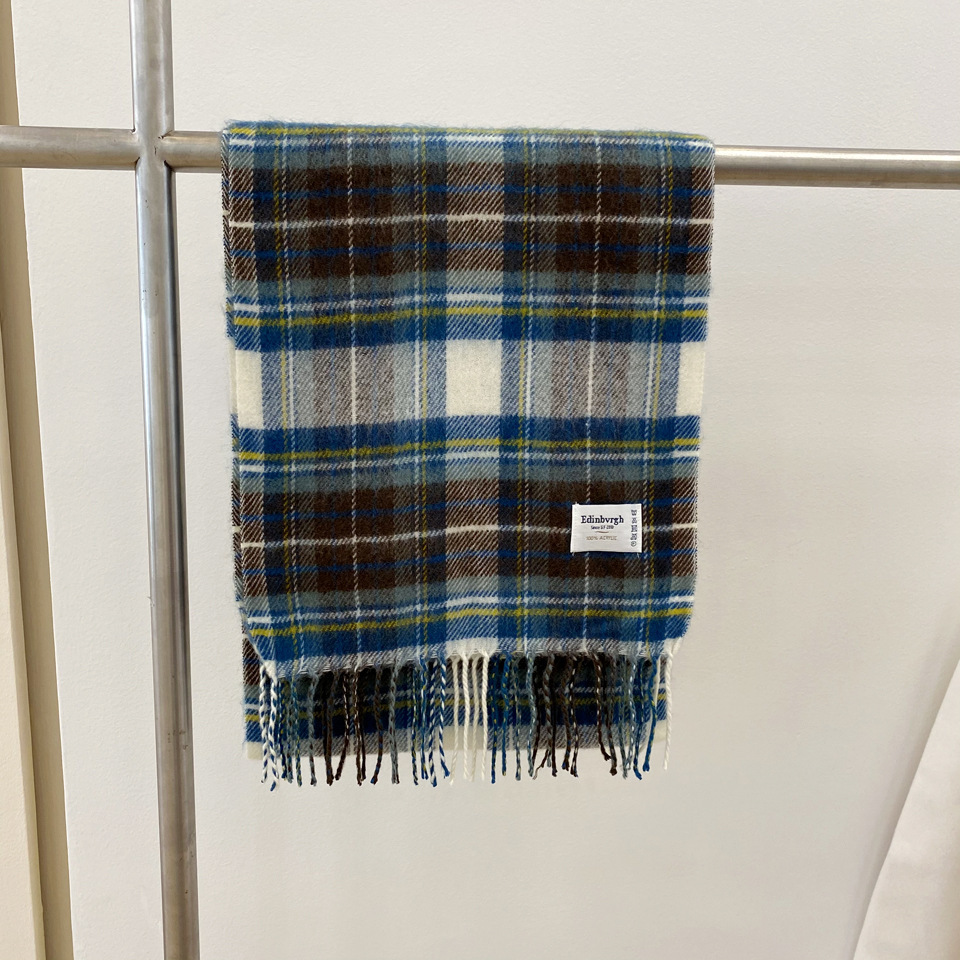 2022 Han Van Autumn Tweedy Skin Sweat Shawl.