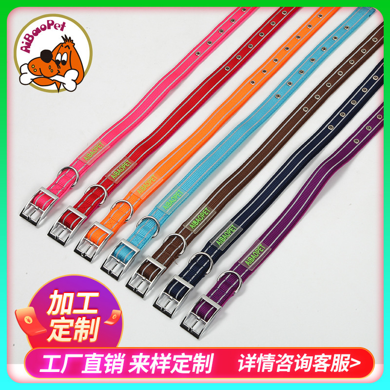 Những nhà sản xuất hàng loạt bán thú nuôi trực tiếp bằng dây nịt nylon cho những con chó lớn đeo vòng cổ.