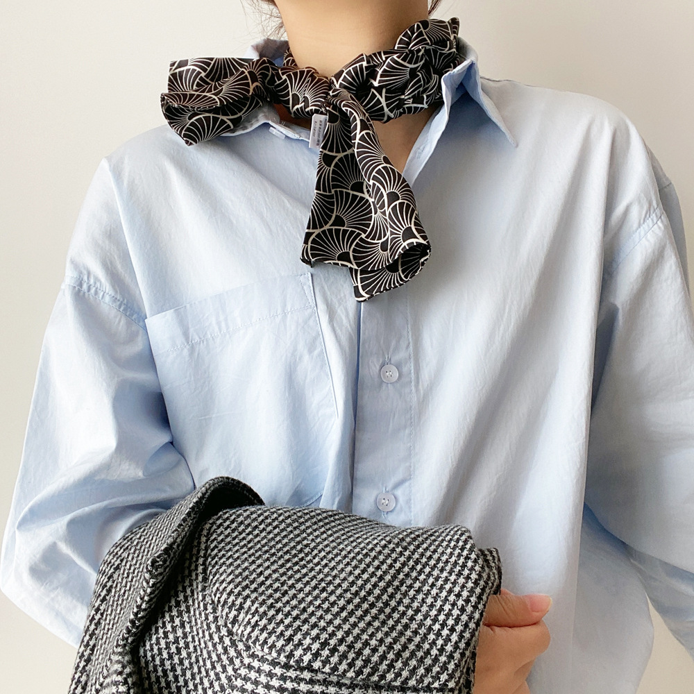 Summer silk scarves with spring and autumn fragrance and silk belts to protect the neck and neck.