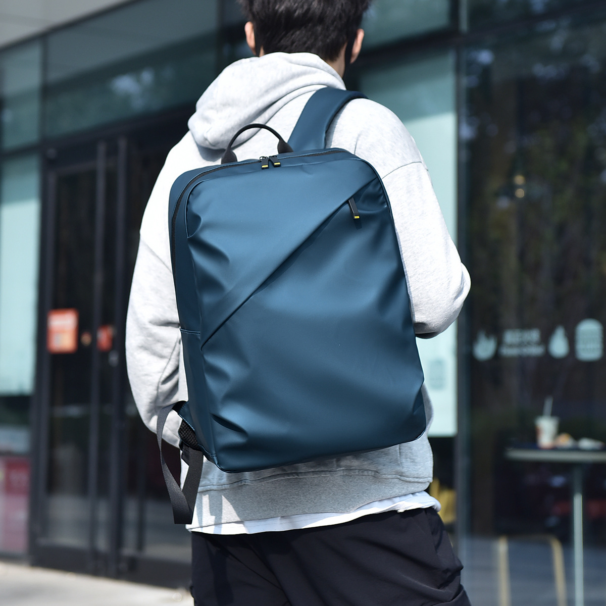 Cross-border foreign trade leisure, double shoulder packs for men and women in fashion movements, small-time travel packs on the streets