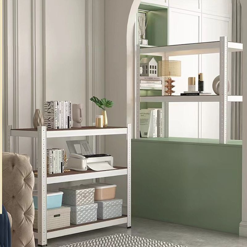 kệ nhiều tầng của siêu thị với giá thép
