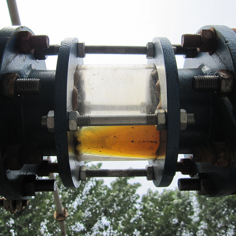 Refinement of waste plastic tyres Small-scale refining equipment Environmentally friendly equipment