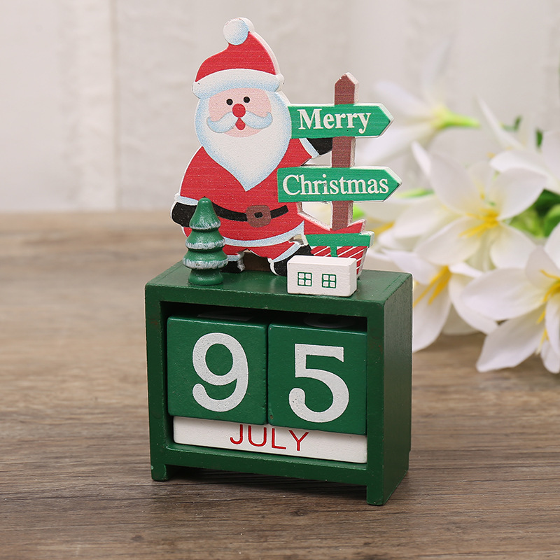 A Christmas wood creative calendar gift for Santa's New Year's wood table-selling.