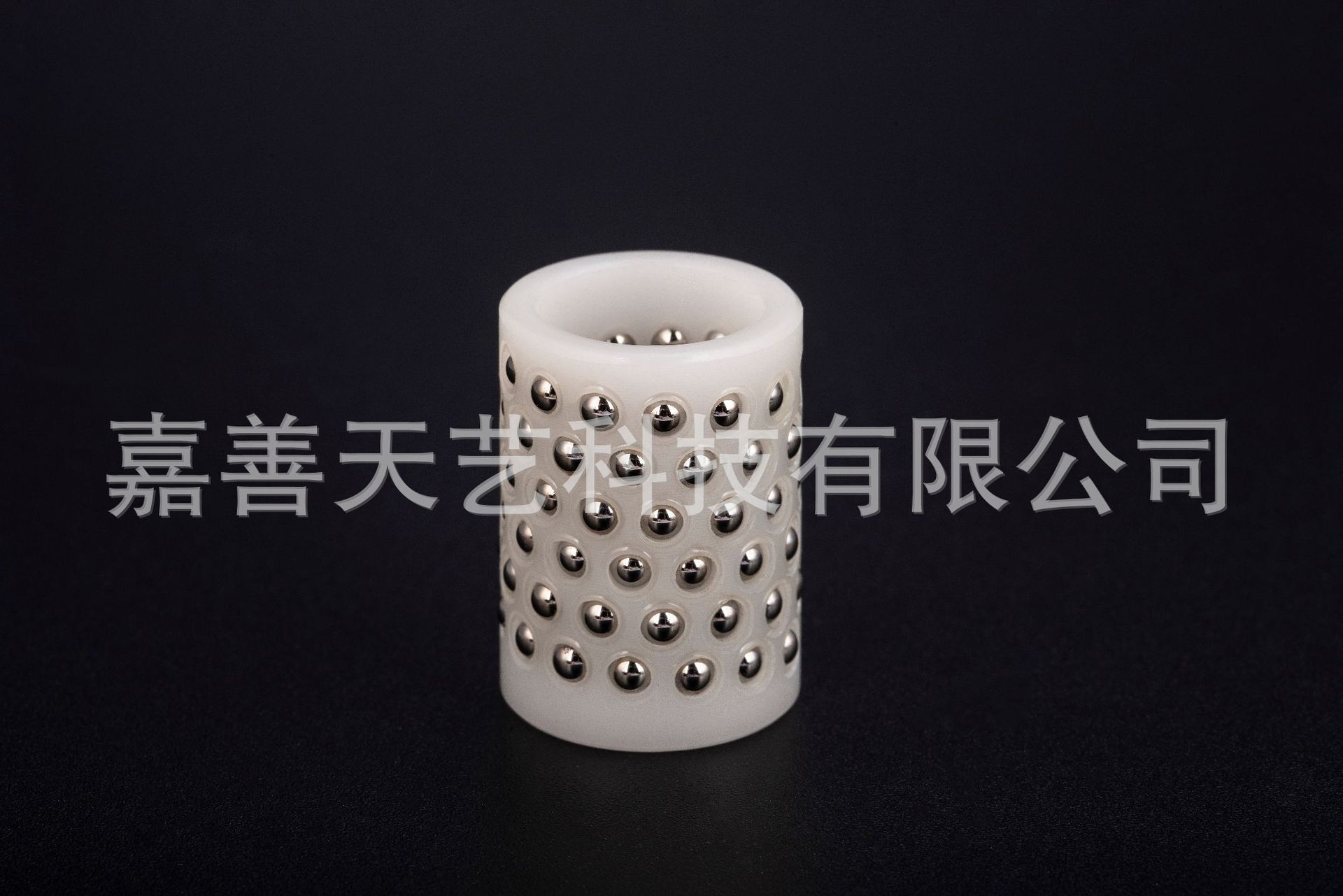 Đường nylon có đường xoắn ốc, bóng thép giữ dây cương, hạt.