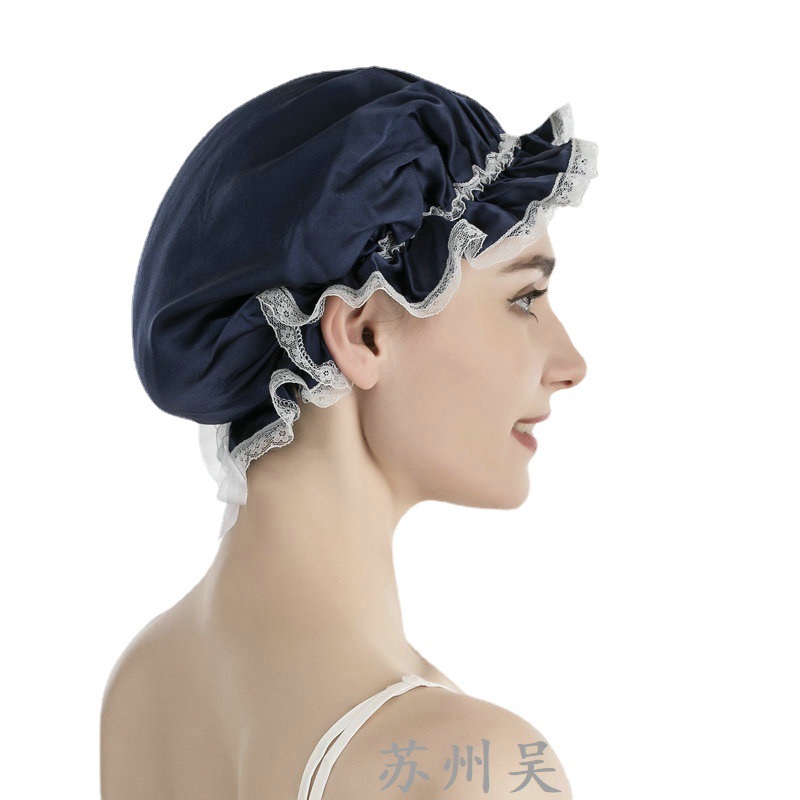 The lady with the lace-side hat, the hair-skin hat, the hair-scar, the headscarf shower.