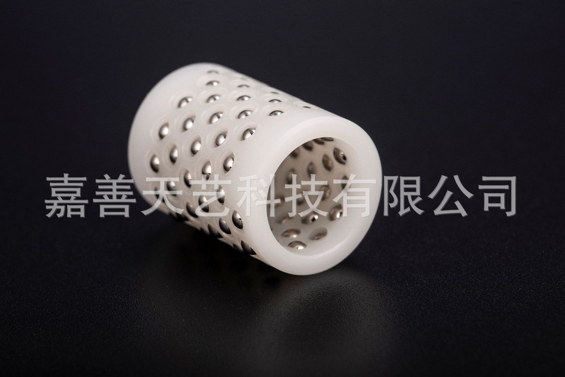 Đường nylon có đường xoắn ốc, bóng thép giữ dây cương, hạt.