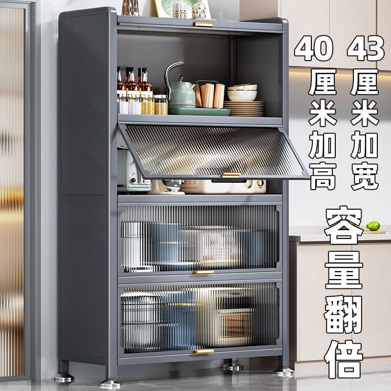 Các quầy bếp, tủ nhỏ, gắn thiết bị nấu ăn, băng qua biên giới.